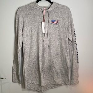 Vineyard vines sweatshirt